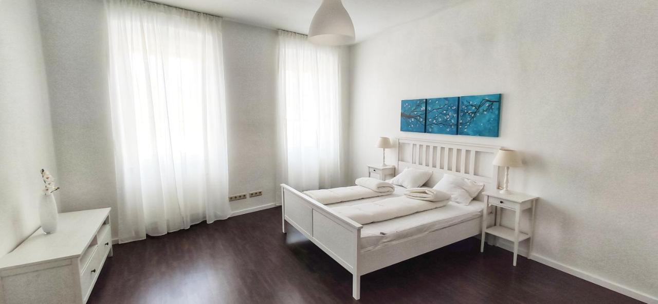 Helle Zweiraumwohnung In Wohngebiet Відень Екстер'єр фото